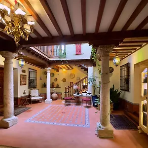 ** Hotel apartamentowy Almunia De San Miguel Hiszpania